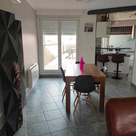 Appartement 2 Chambres Spacieuses Avec Terrasse Brouckerque Exteriör bild